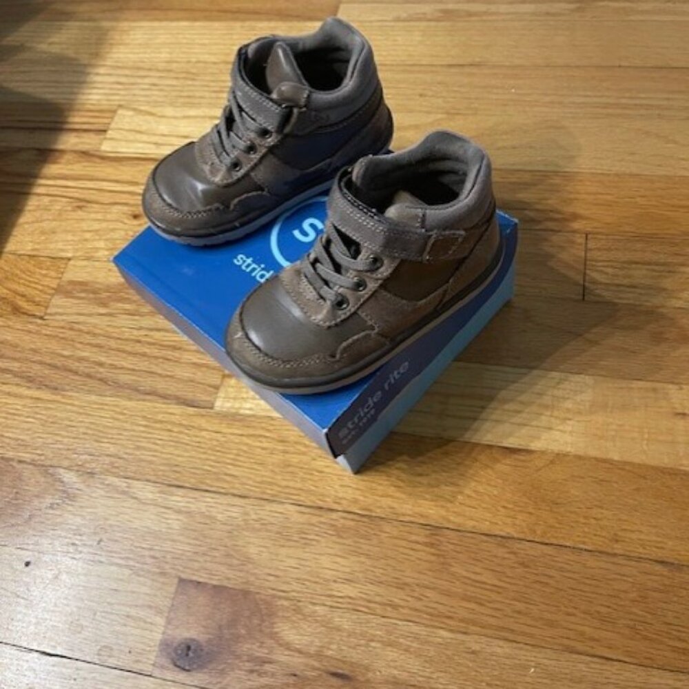 Stride rite kid's shoes